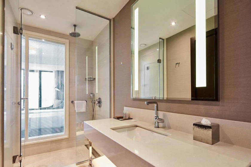 Movenpick Istanbul Hotel Golden Horn - Junior King Suite