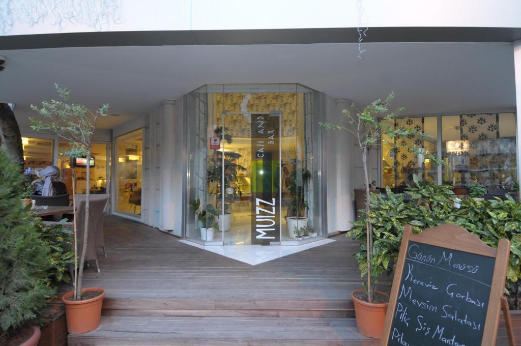 taksim gonen hotel - istanbul - cafe