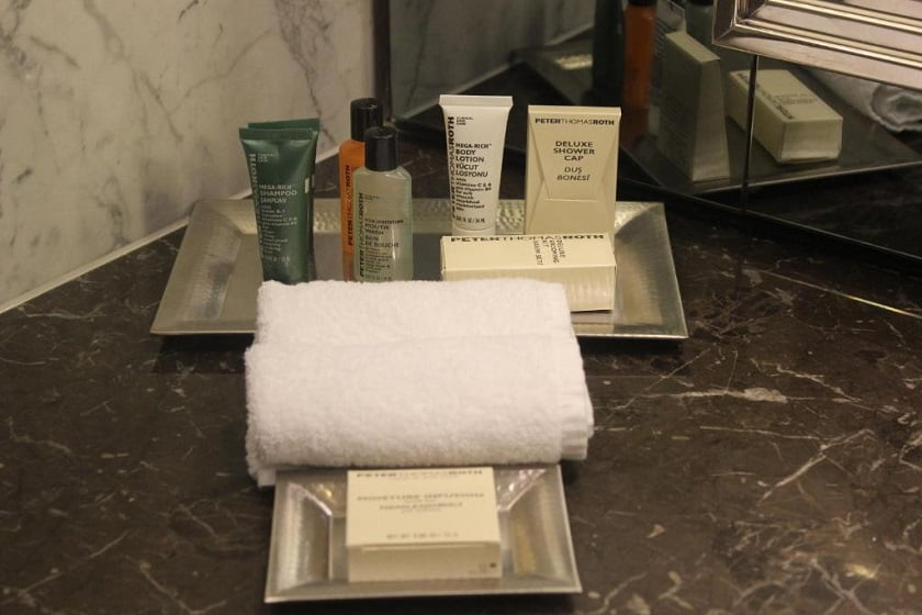 Hilton Istanbul Bomonti  - Twin Guest Room