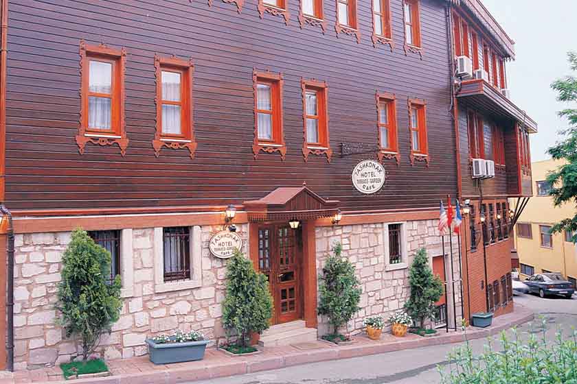 Tashkonak Hotel Istanbul - Facade