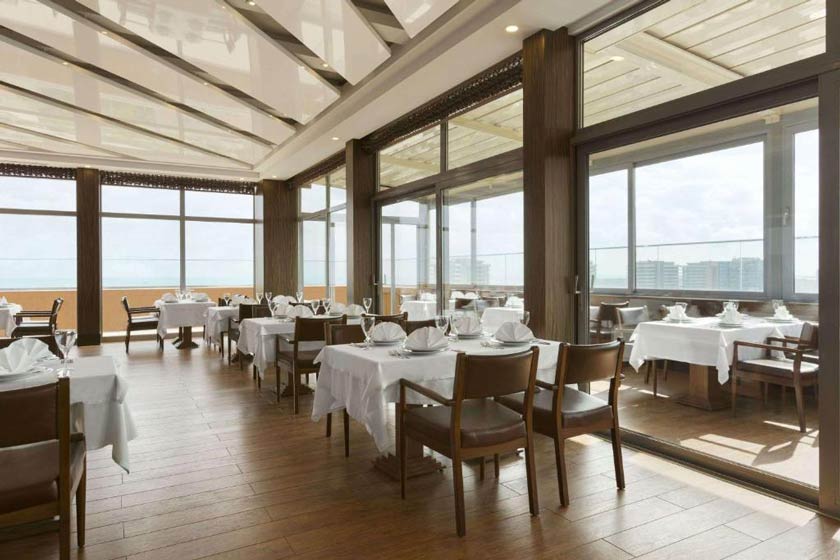 Ramada Plaza by Wyndham Atakoy Istanbul  - restaurant