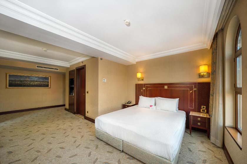 Crowne Plaza Old City Hotel Istanbul - Deluxe Room