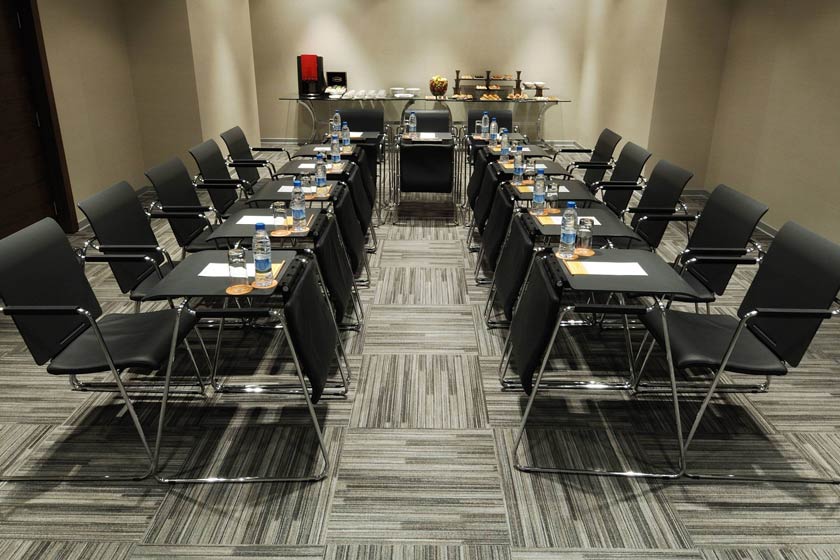 Sheraton Atakoy Hotel istanbul - meeting room