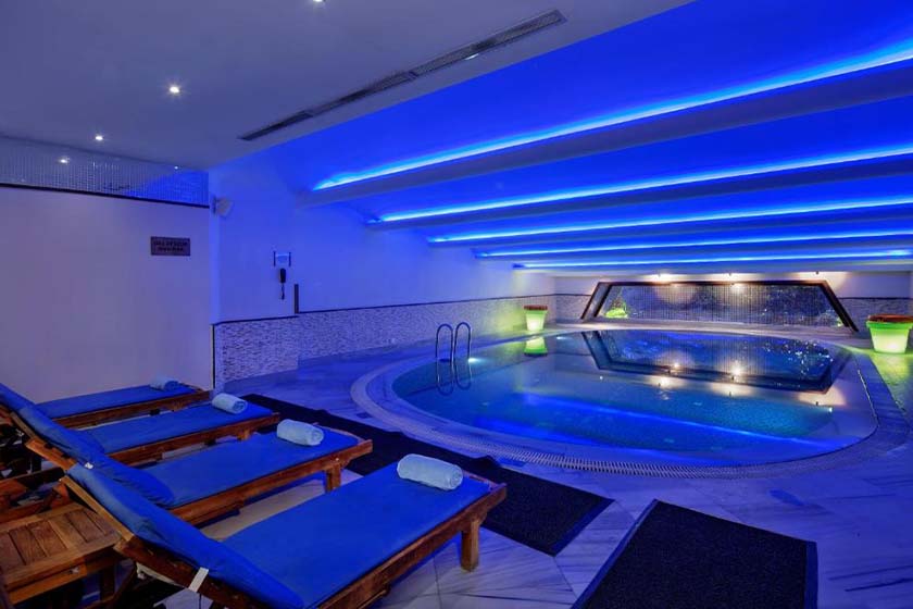 Crowne Plaza Old City Hotel Istanbul - Pool