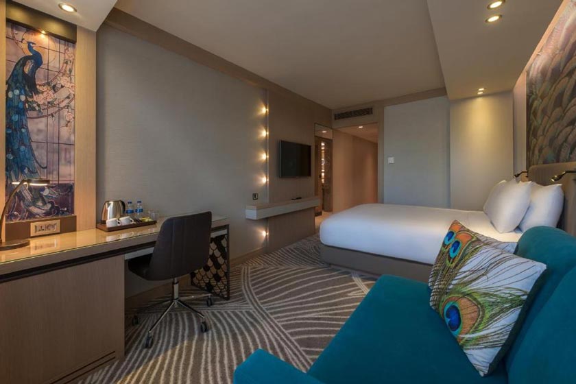 DoubleTree by Hilton Istanbul - Sirkeci - istanbul - Two Bedroom Family Room