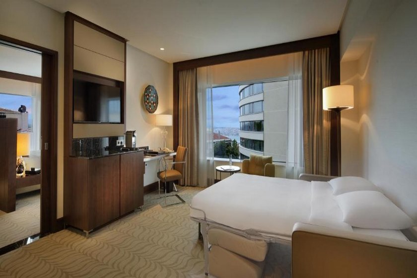 Conrad Istanbul Bosphorus - Family Suite