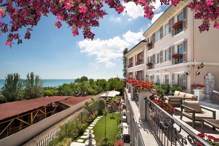 Mula Hotel Istanbul - Facade