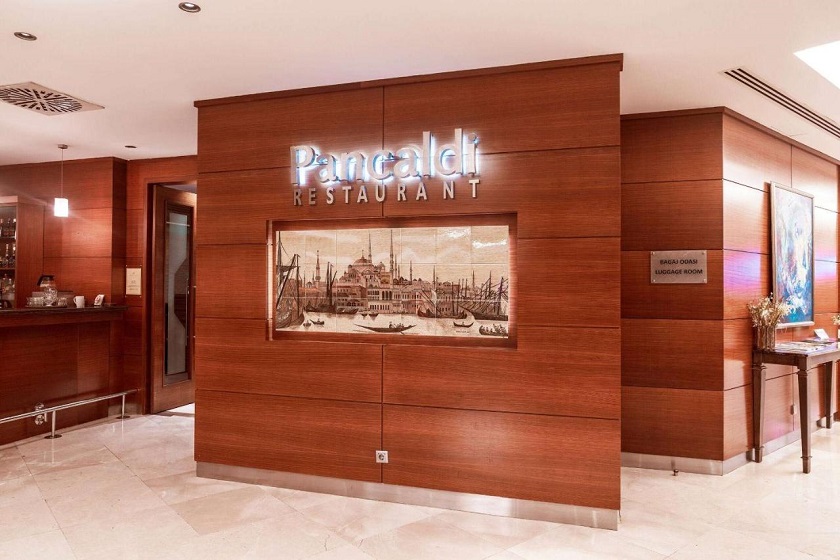 Ramada Plaza By Wyndham Istanbul City Center - Facade