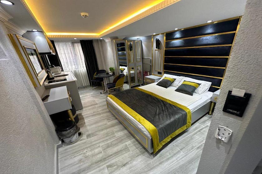 Taksim Larissa Residence Istanbul - Deluxe Double Room