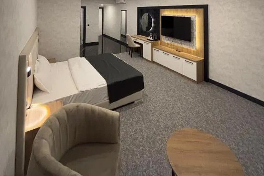 Home Plus Hotel Istanbul - Studio with Spa Bath