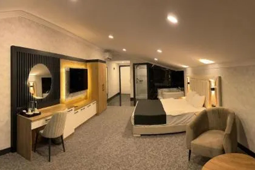 Home Plus Hotel Istanbul - Studio with Spa Bath