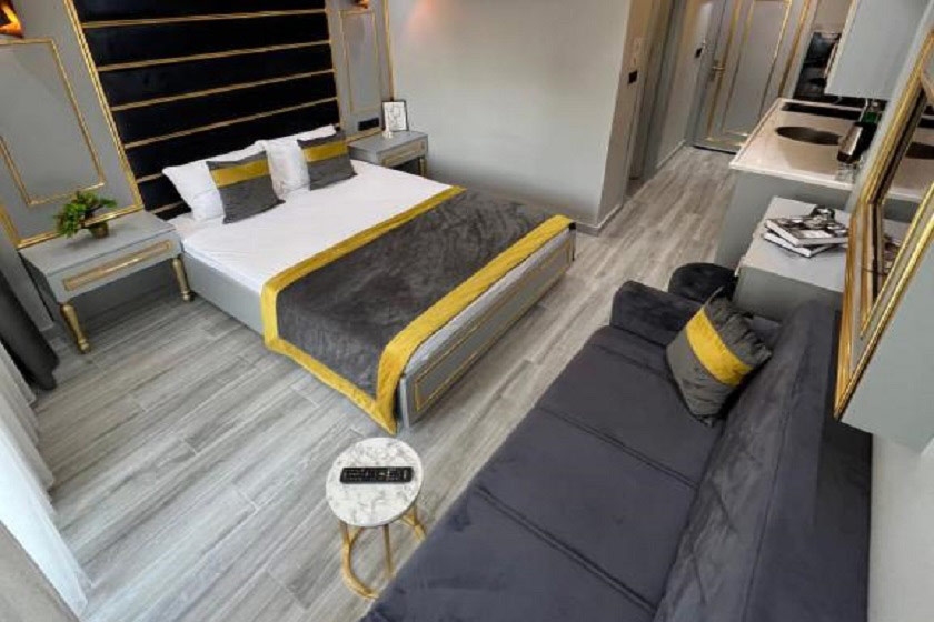 Taksim Larissa Residence Istanbul - Studio with Balcony