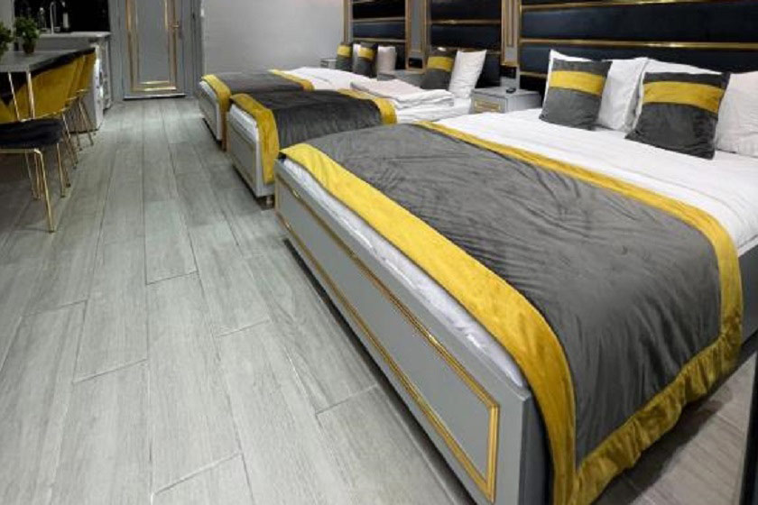 Taksim Larissa Residence Istanbul - Family Suite with Balcony