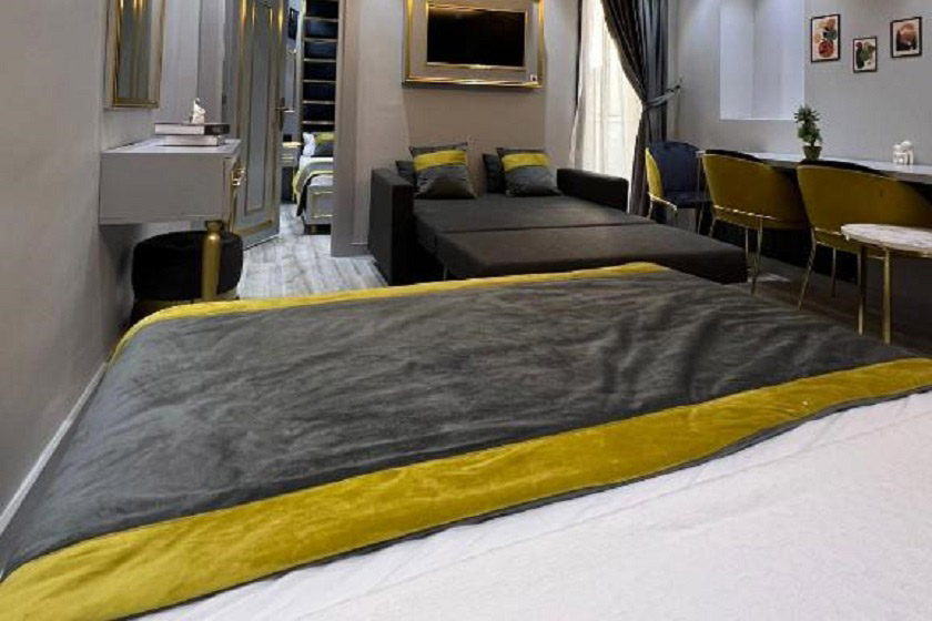 Taksim Larissa Residence Istanbul - Deluxe Double or Twin Room with Balcony