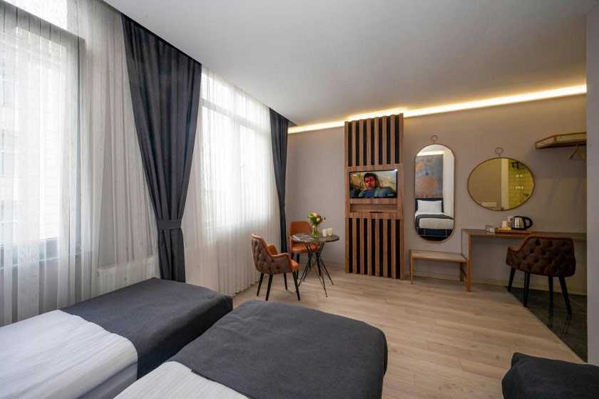 Seyithan Palace Spa Hotel Istanbul - Deluxe Triple Room