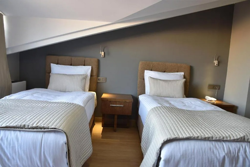 The Elegant Hotel Istanbul - Twin Room with Balcony